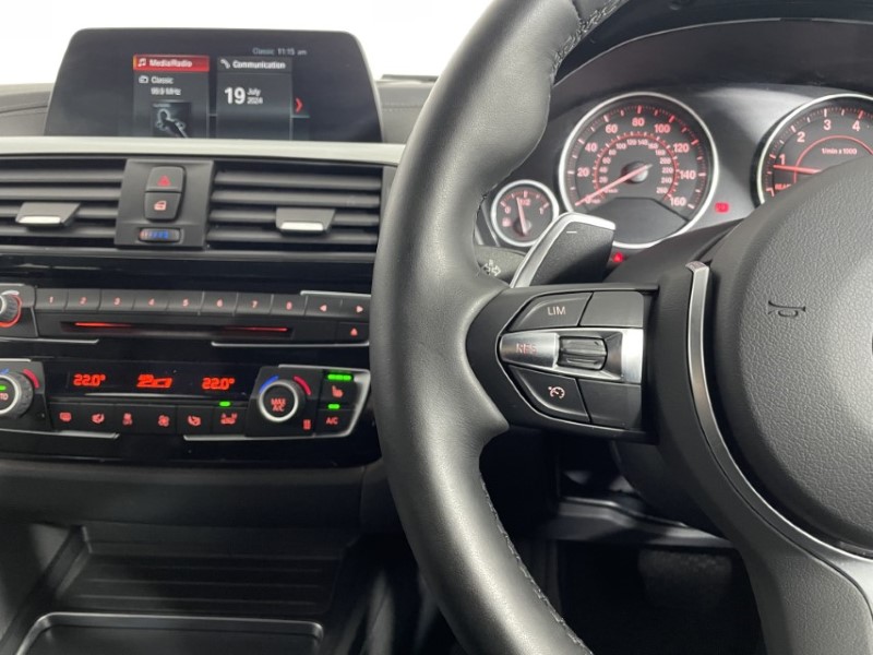 2019 (19) BMW 3 SERIES 320i M Sport Shadow Edition 5dr Step Auto 3350751