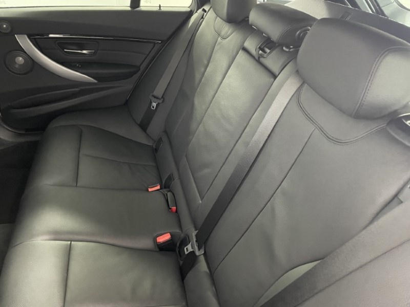 2019 (19) BMW 3 SERIES 320i M Sport Shadow Edition 5dr Step Auto 3350764