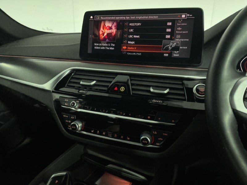 2022 (72) BMW 5 SERIES 520d MHT M Sport 4dr Step Auto 3351245