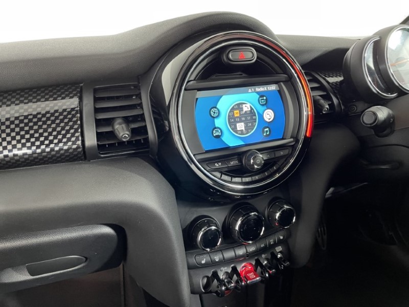 2020 (70) MINI HATCHBACK 2.0 Cooper S Sport II 5dr 3365422