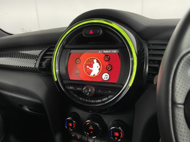 2020 (70) MINI HATCHBACK 2.0 Cooper S Sport II 5dr 3365383