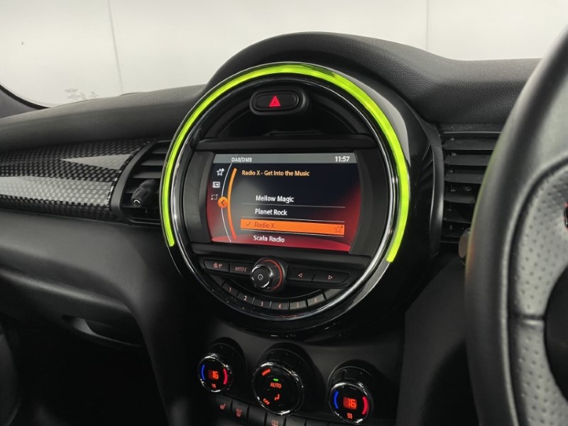 2020 (70) MINI HATCHBACK 2.0 Cooper S Sport II 5dr 3365386