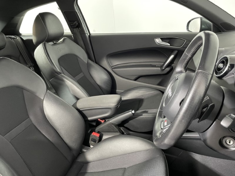 2016 (16) AUDI A1 1.4 TFSI 150 S Line 3dr S Tronic 3393602