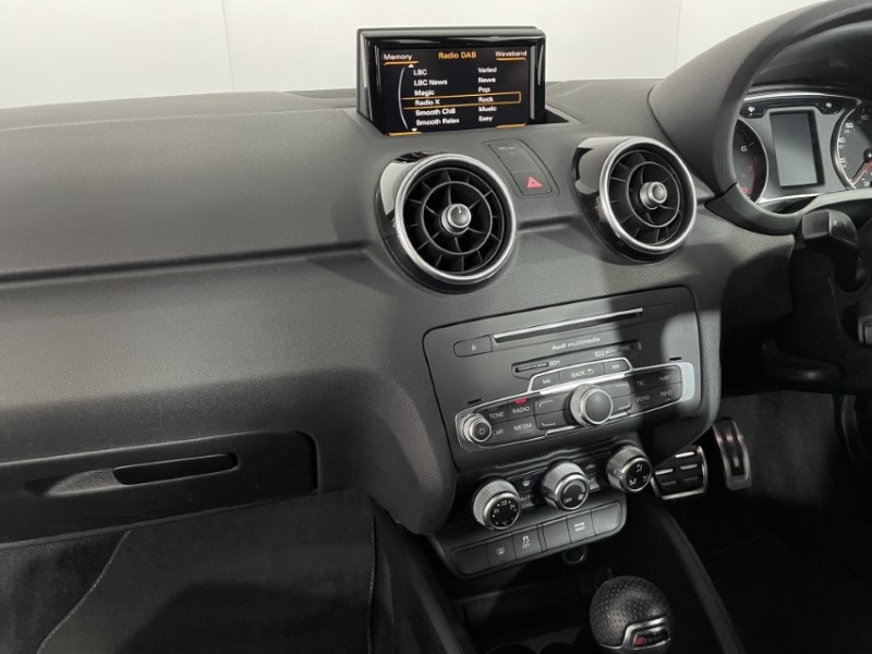 2016 (16) AUDI A1 1.4 TFSI 150 S Line 3dr S Tronic 3393620