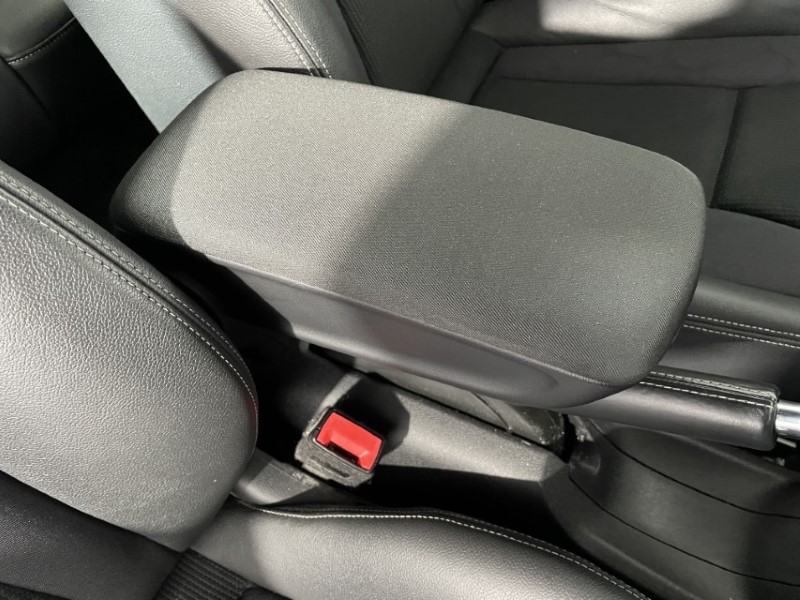 2016 (16) AUDI A1 1.4 TFSI 150 S Line 3dr S Tronic 3393606