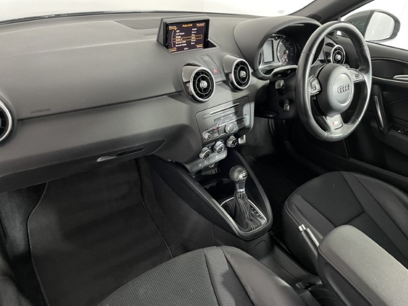 2016 (16) AUDI A1 1.4 TFSI 150 S Line 3dr S Tronic 3393619