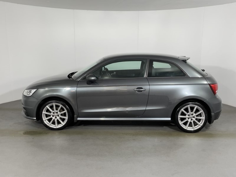 2016 (16) AUDI A1 1.4 TFSI 150 S Line 3dr S Tronic 3393643