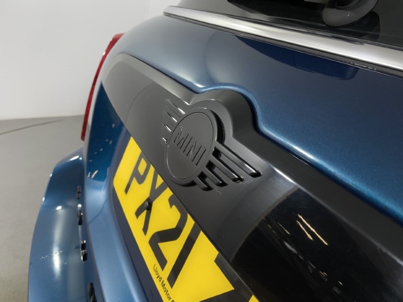 2021 (21) MINI COUNTRYMAN 1.5 Cooper Boardwalk Edition 5dr Auto 3400890