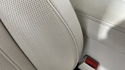 2021 (21) BMW 8 SERIES 840d xDrive MHT M Sport 4dr Auto 3411352