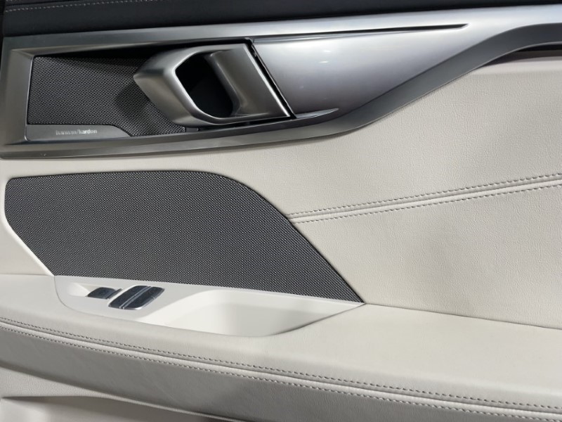 2021 (21) BMW 8 SERIES 840d xDrive MHT M Sport 4dr Auto 3411371