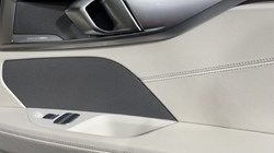 2021 (21) BMW 8 SERIES 840d xDrive MHT M Sport 4dr Auto 3411371