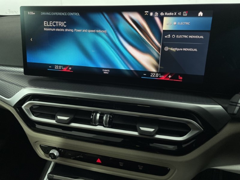 2024 (73) BMW 3 SERIES 330e xDrive M Sport 4dr Step Auto [Tech/Pro Pack] 3405432