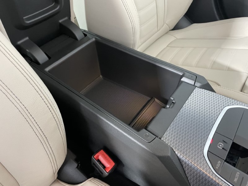 2024 (73) BMW 3 SERIES 330e xDrive M Sport 4dr Step Auto [Tech/Pro Pack] 3405449