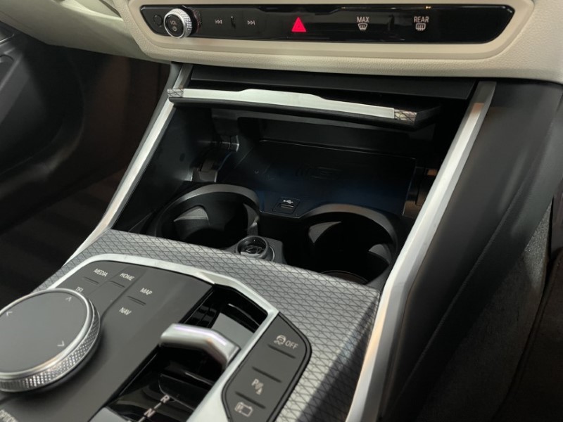 2024 (73) BMW 3 SERIES 330e xDrive M Sport 4dr Step Auto [Tech/Pro Pack] 3405433