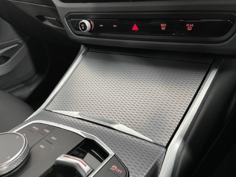 2024 (24) BMW 3 SERIES 320i M Sport 4dr Step Auto 3455280