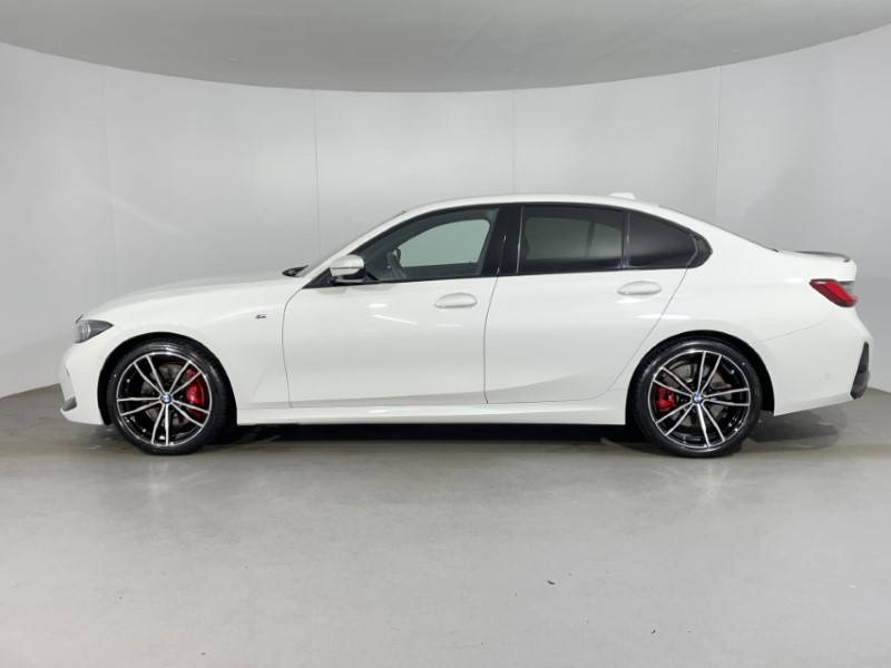 2024 (24) BMW 3 SERIES 320i M Sport 4dr Step Auto 3455315