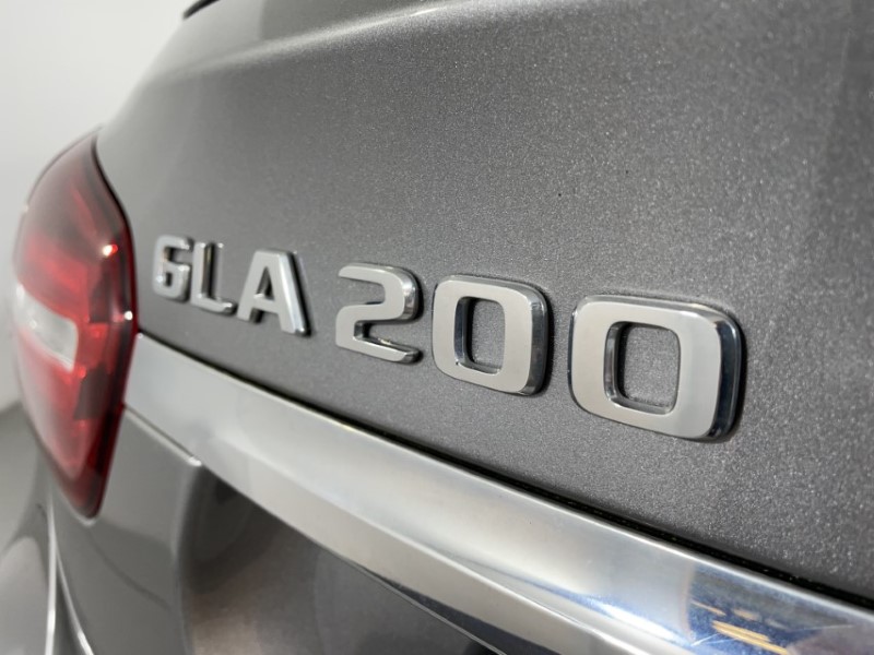 2020 (20) MERCEDES-BENZ GLA 200 AMG Line Edition Plus 5dr 3449445