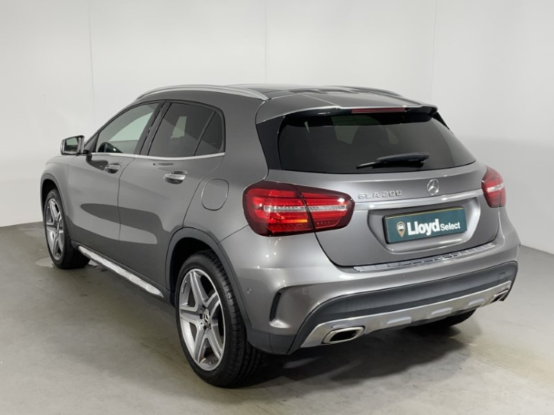 2020 (20) MERCEDES-BENZ GLA 200 AMG Line Edition Plus 5dr 1