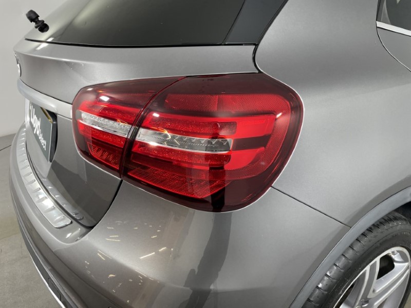2020 (20) MERCEDES-BENZ GLA 200 AMG Line Edition Plus 5dr 3449443