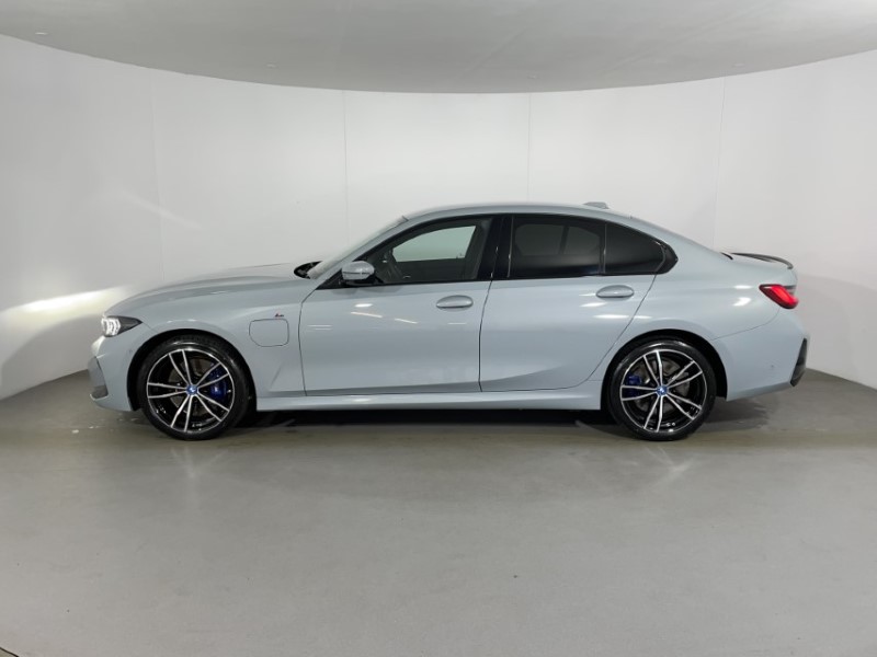 2024 (73) BMW 3 SERIES 330e M Sport 4dr Step Auto 3471941
