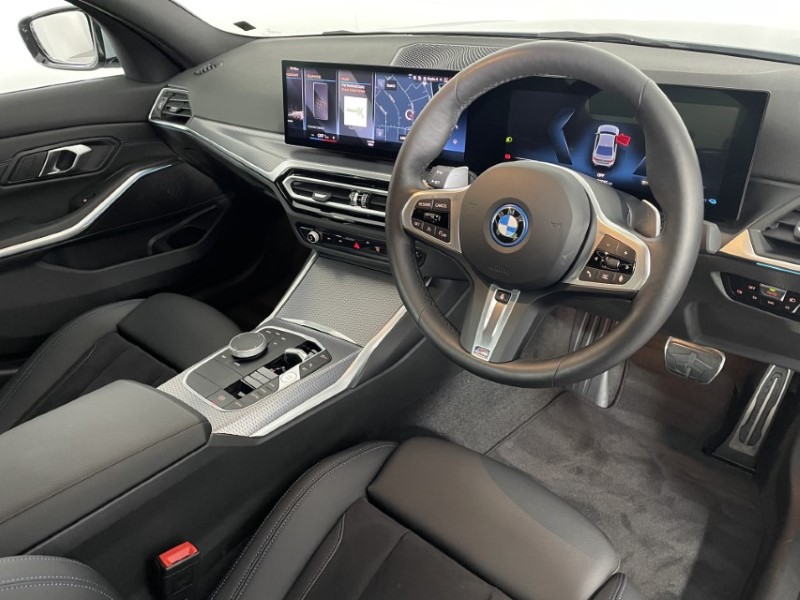 2024 (73) BMW 3 SERIES 330e M Sport 4dr Step Auto 3471898