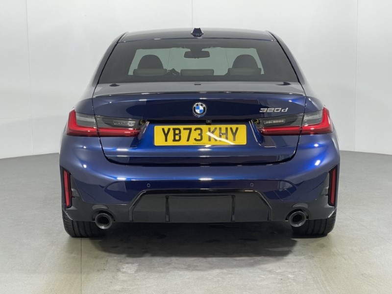 2023 (73) BMW 3 SERIES 320d MHT M Sport 4dr Step Auto 3477974