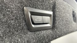 2023 (73) BMW 3 SERIES 320d MHT M Sport 4dr Step Auto 3477966