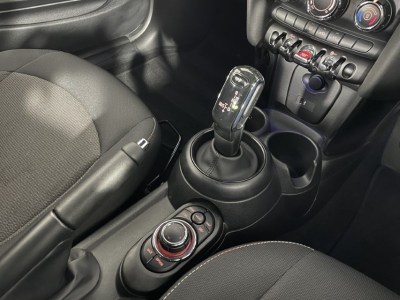 2022 (22) MINI CONVERTIBLE 1.5 Cooper Classic 2dr Auto 3496479