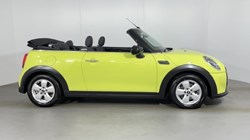 2022 (22) MINI CONVERTIBLE 1.5 Cooper Classic 2dr Auto 3496506