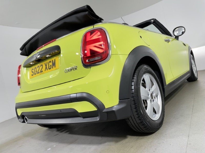 2022 (22) MINI CONVERTIBLE 1.5 Cooper Classic 2dr Auto 3496502
