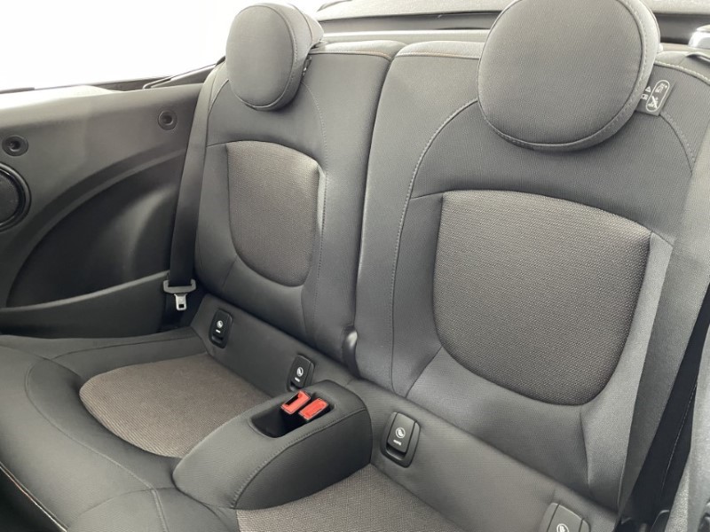 2022 (22) MINI CONVERTIBLE 1.5 Cooper Classic 2dr Auto 3496489