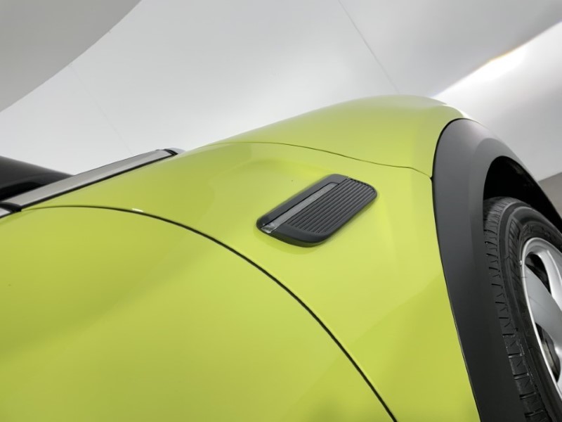 2022 (22) MINI CONVERTIBLE 1.5 Cooper Classic 2dr Auto 3496497