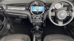 2022 (22) MINI CONVERTIBLE 1.5 Cooper Classic 2dr Auto 3496487