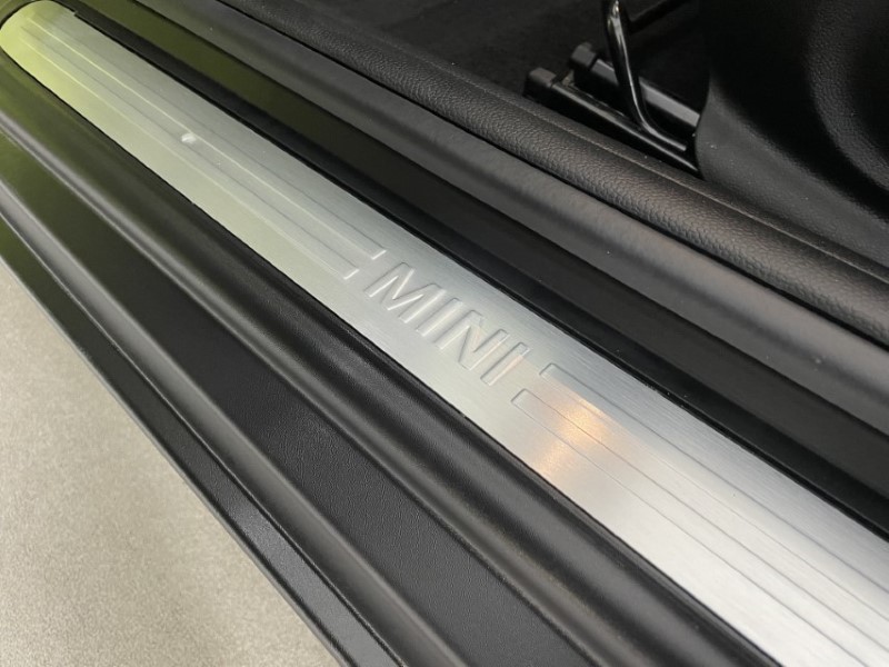 2022 (22) MINI CONVERTIBLE 1.5 Cooper Classic 2dr Auto 3496491