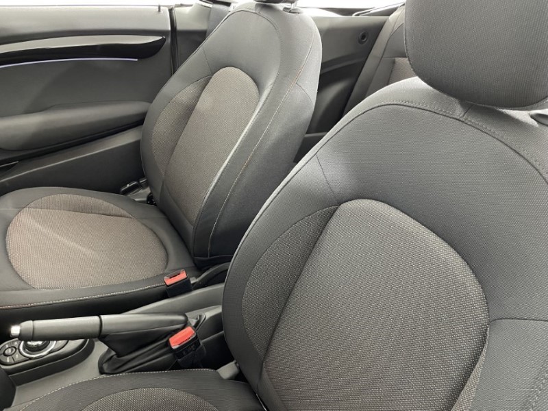 2022 (22) MINI CONVERTIBLE 1.5 Cooper Classic 2dr Auto 3496492