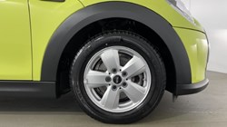 2022 (22) MINI CONVERTIBLE 1.5 Cooper Classic 2dr Auto 3496498