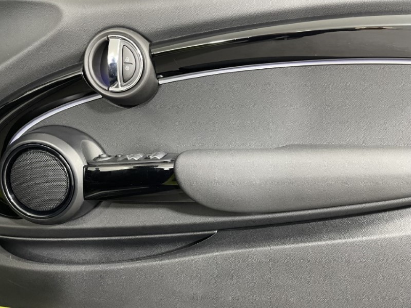 2022 (22) MINI CONVERTIBLE 1.5 Cooper Classic 2dr Auto 3496486