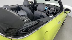 2022 (22) MINI CONVERTIBLE 1.5 Cooper Classic 2dr Auto 3496496