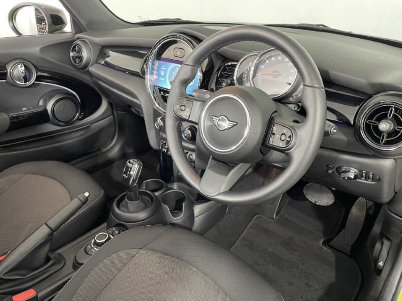 2022 (22) MINI CONVERTIBLE 1.5 Cooper Classic 2dr Auto 3496484