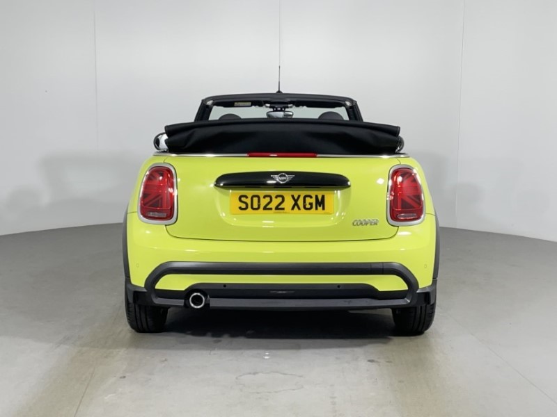 2022 (22) MINI CONVERTIBLE 1.5 Cooper Classic 2dr Auto 3496504