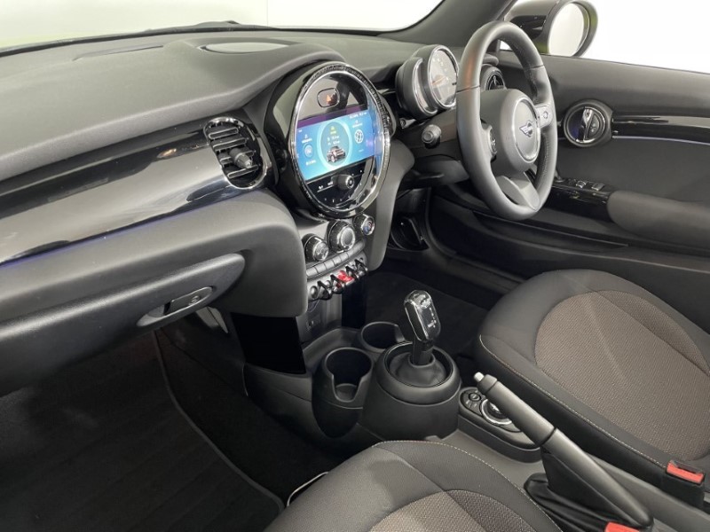 2022 (22) MINI CONVERTIBLE 1.5 Cooper Classic 2dr Auto 3496490