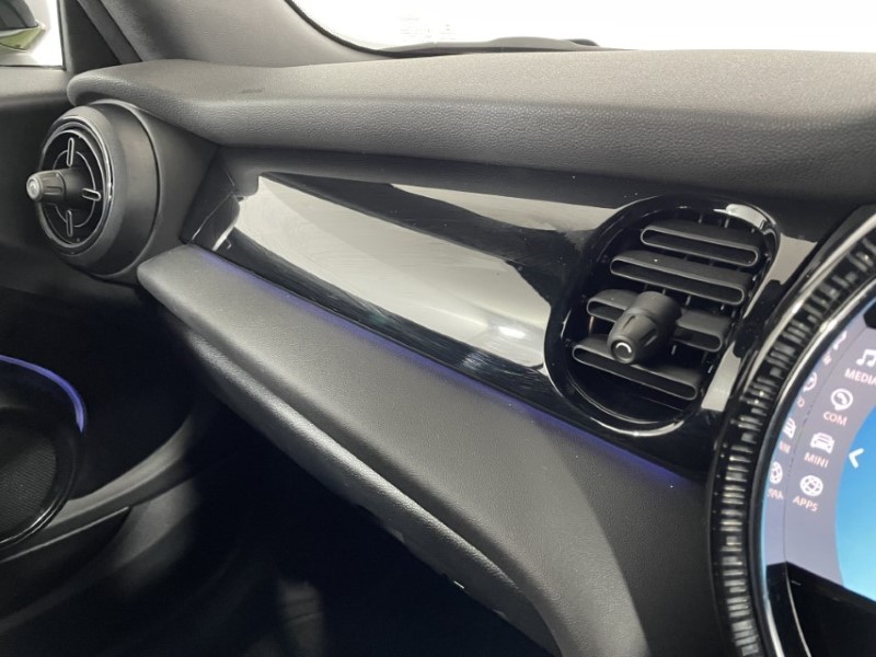 2022 (22) MINI CONVERTIBLE 1.5 Cooper Classic 2dr Auto 3496478