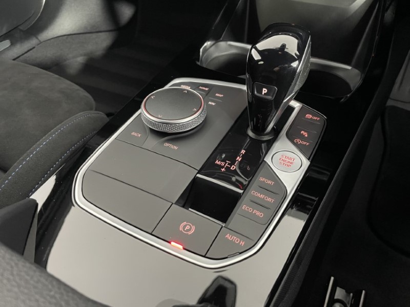 2022 (22) BMW 1 SERIES M135i xDrive 5dr Step Auto 3494836