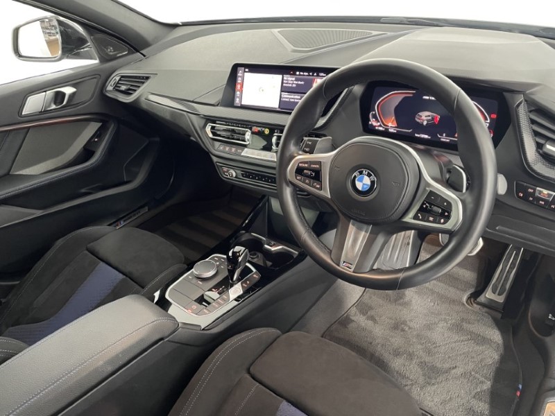 2022 (22) BMW 1 SERIES M135i xDrive 5dr Step Auto 3494856