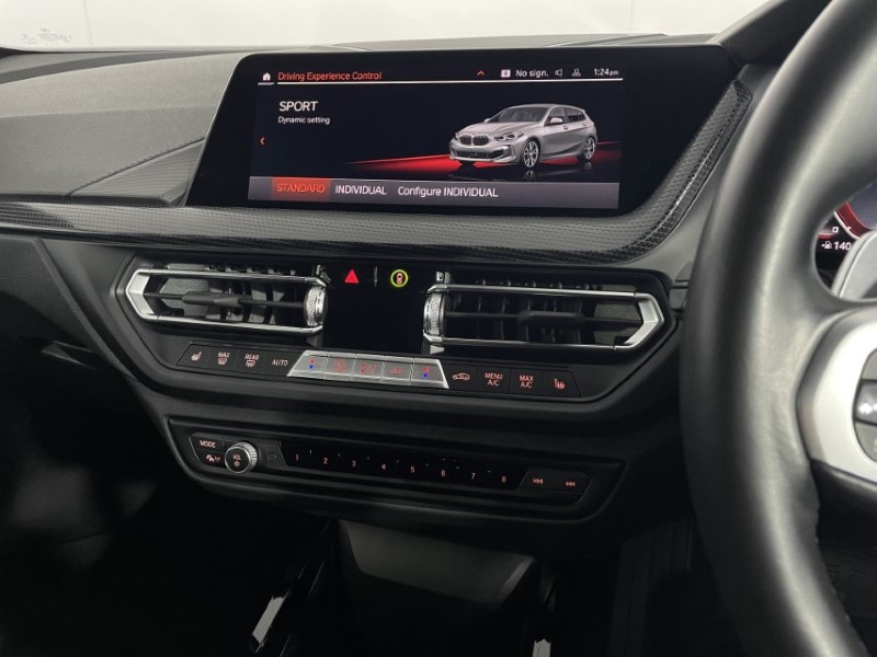 2022 (22) BMW 1 SERIES M135i xDrive 5dr Step Auto 3494852