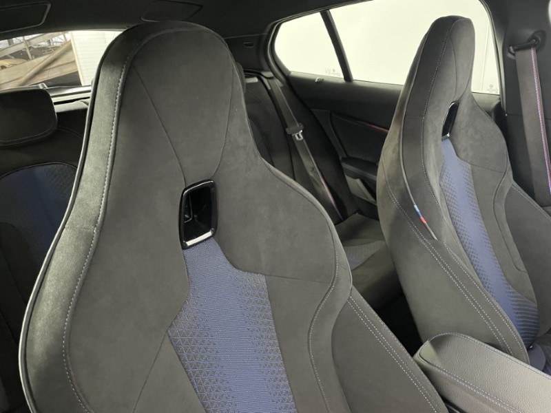 2022 (22) BMW 1 SERIES M135i xDrive 5dr Step Auto 3494858