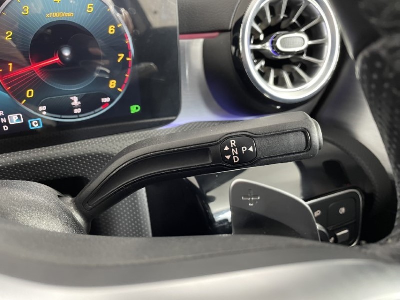 2021 (71) MERCEDES-BENZ A CLASS A180 AMG Line Premium Edition 5dr Auto 3514278