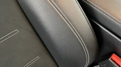 2021 (71) MERCEDES-BENZ A CLASS A180 AMG Line Premium Edition 5dr Auto 3514298