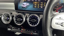 2021 (71) MERCEDES-BENZ A CLASS A180 AMG Line Premium Edition 5dr Auto 3514291