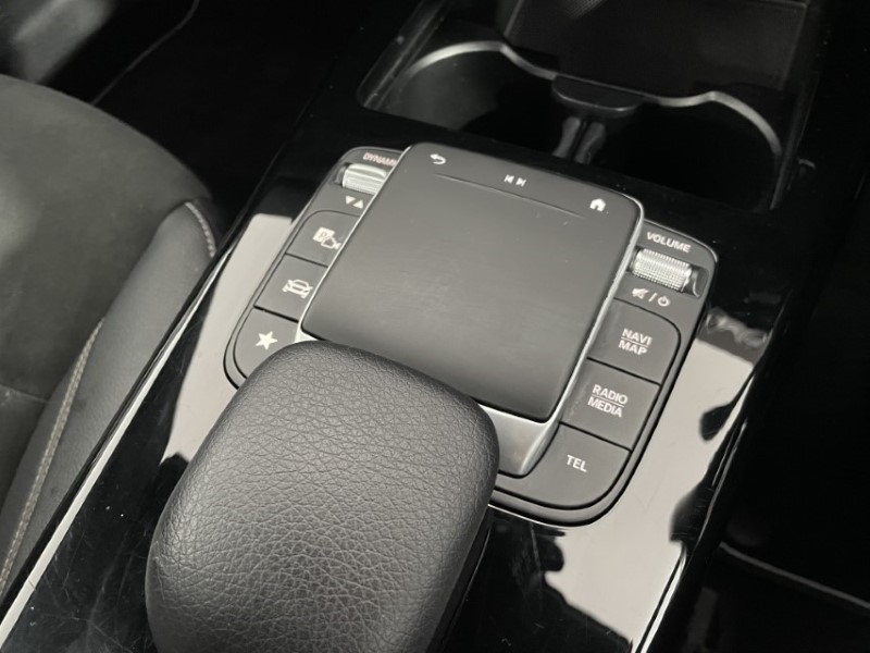 2021 (71) MERCEDES-BENZ A CLASS A180 AMG Line Premium Edition 5dr Auto 3514280